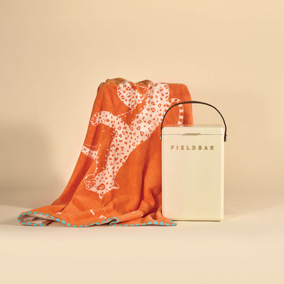 Drinks Box & Towel Bundle / Safari White